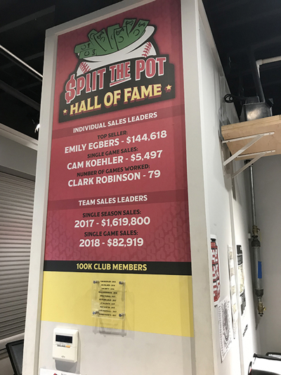 Vinyl Lettering & Graphics Photo